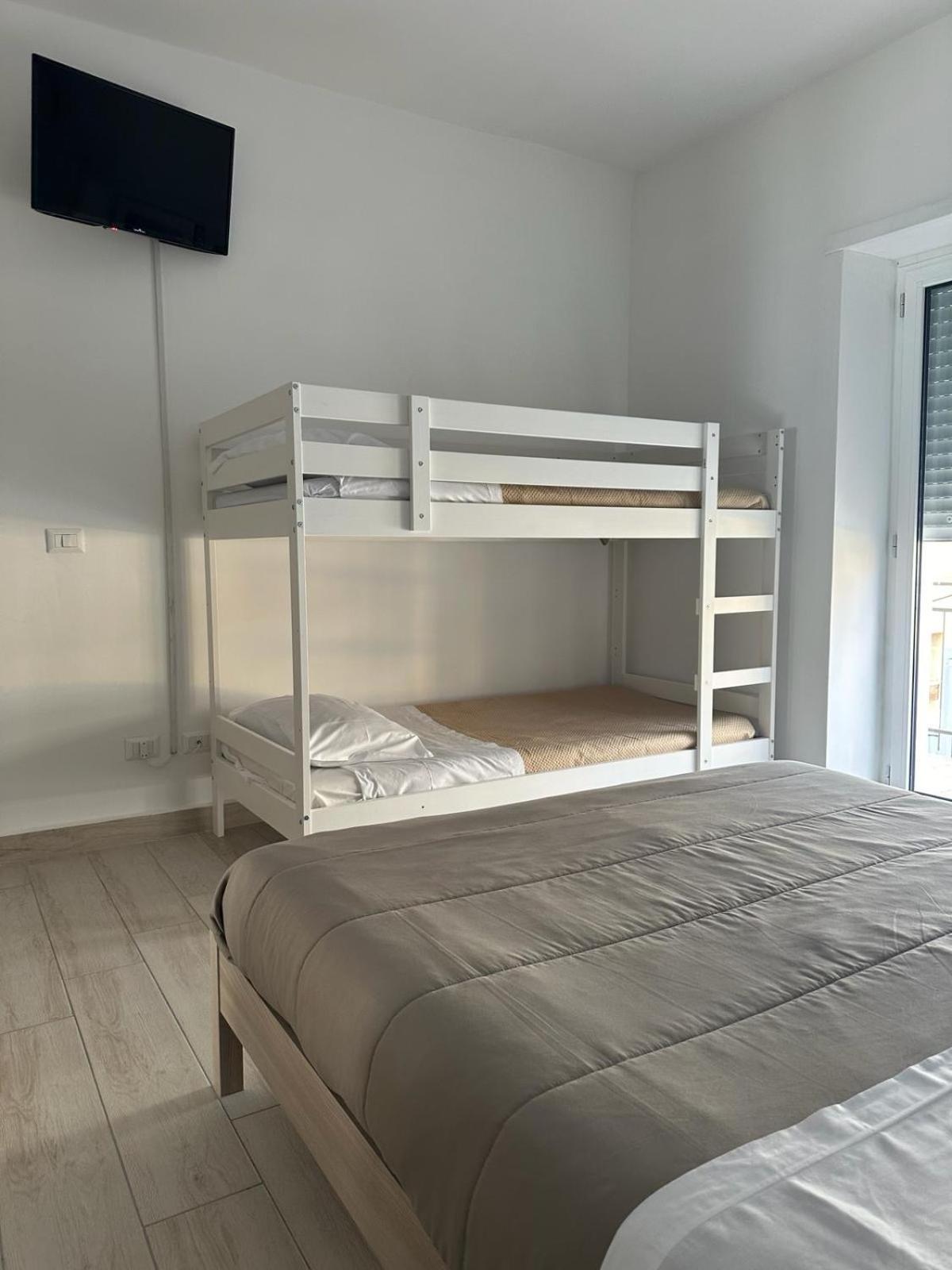 Апартаменты Rent House Scauri Минтурно Экстерьер фото